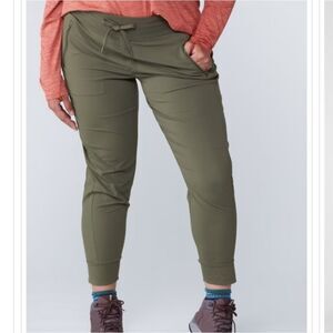 Athleta -112 Trekkie North Jogger Pants‎ Mountain Olive Green size 18